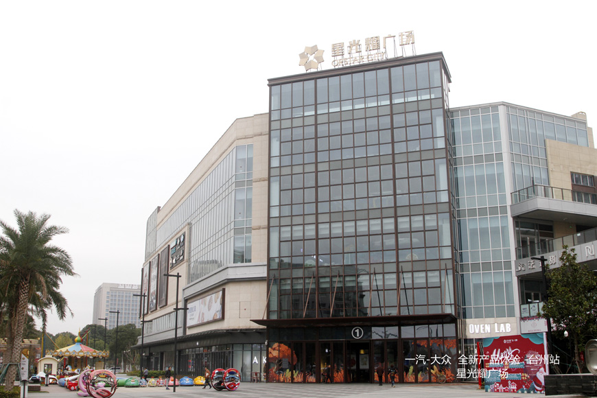 外景摄影师